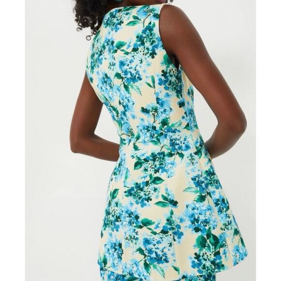 TUCKERNUCK Waters Edge Hydrangea Rhoda Tunic Top NWT Size 6 - Picture 4 of 9